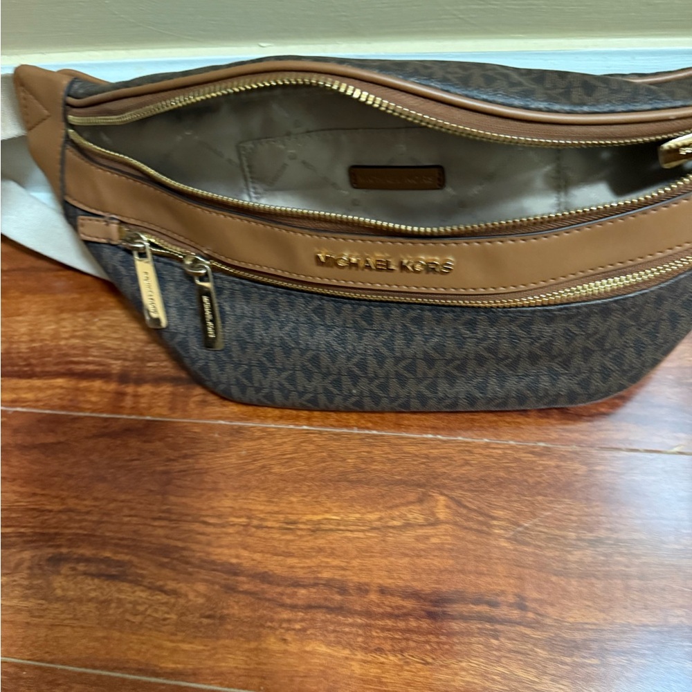 Michael Kors Brown and Tan Belt Bag